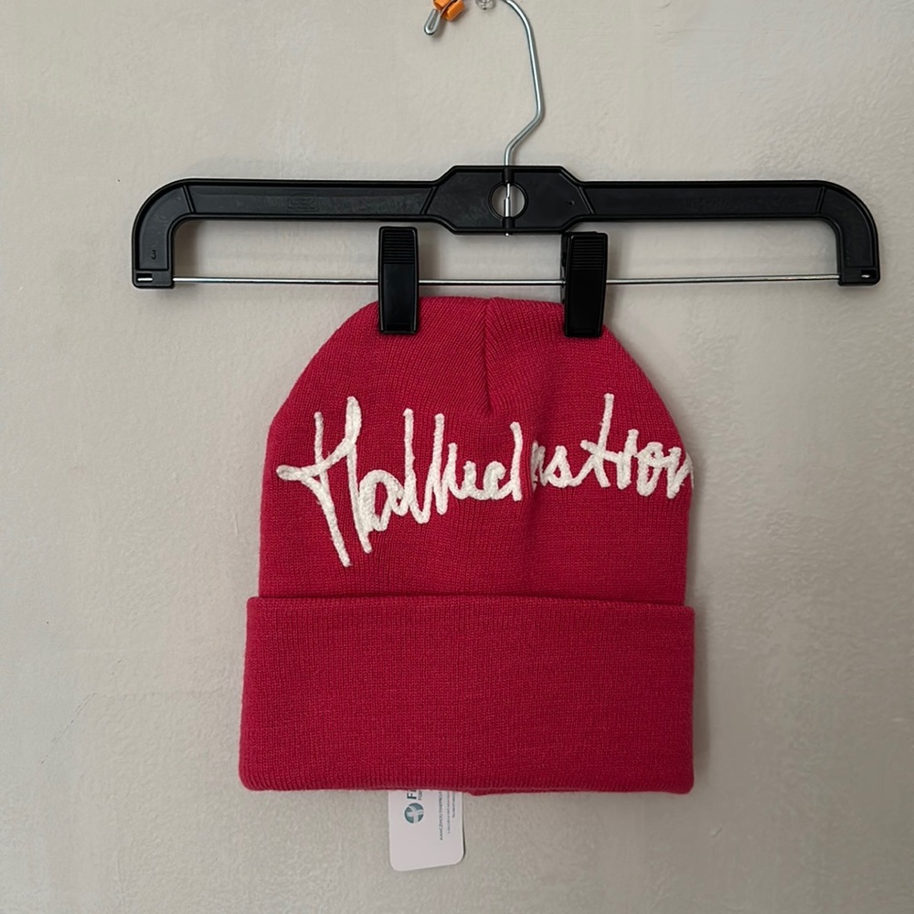 Hallucination hat